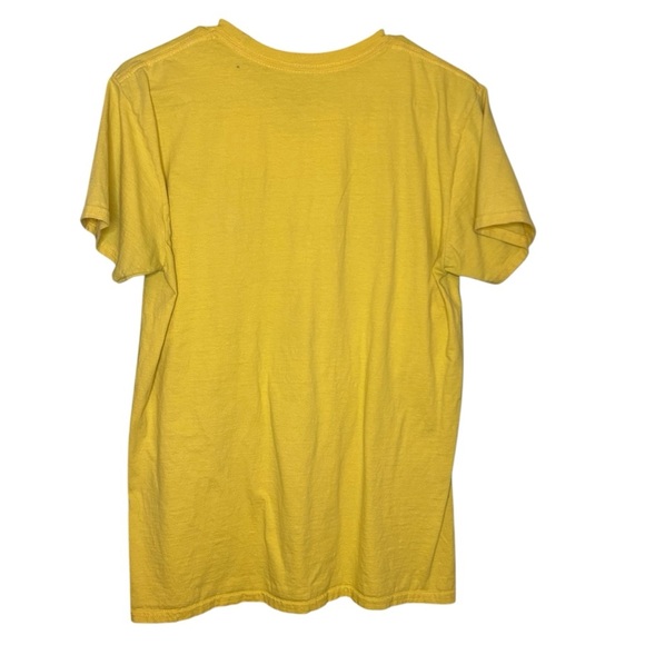 Yellow Walt Disney World T-Shirt medium - Picture 2 of 7